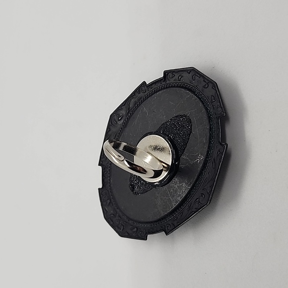 GASOLINE GLAMOUR RHINESTONE CHARM RING DOUBLE 🔫 GUNS - Picture 4 of 6